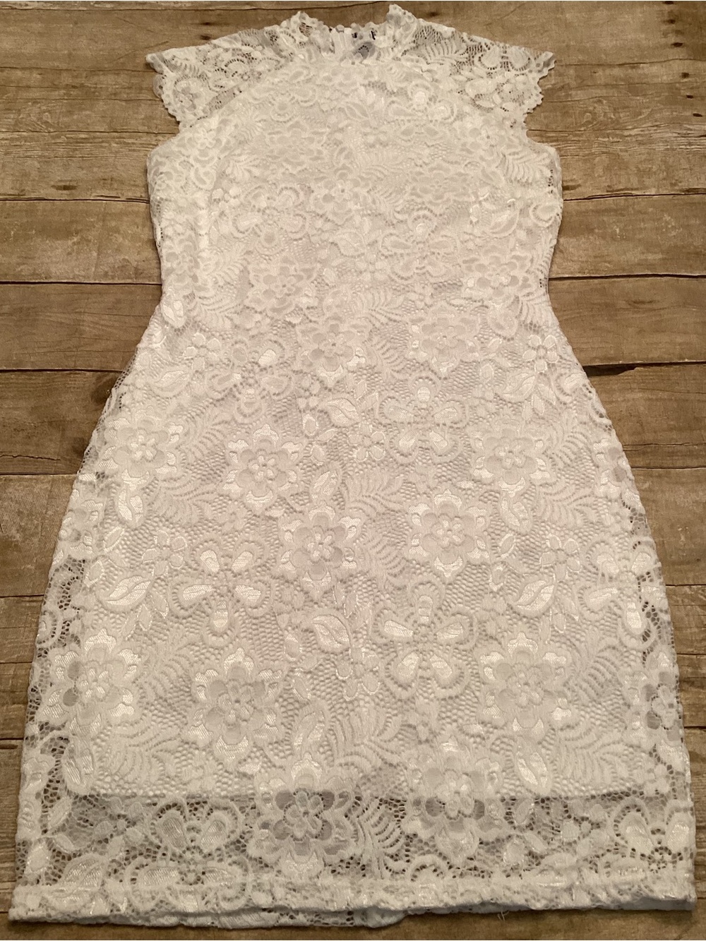 Windsor White Lace Cap-Sleeve Sheath Dress